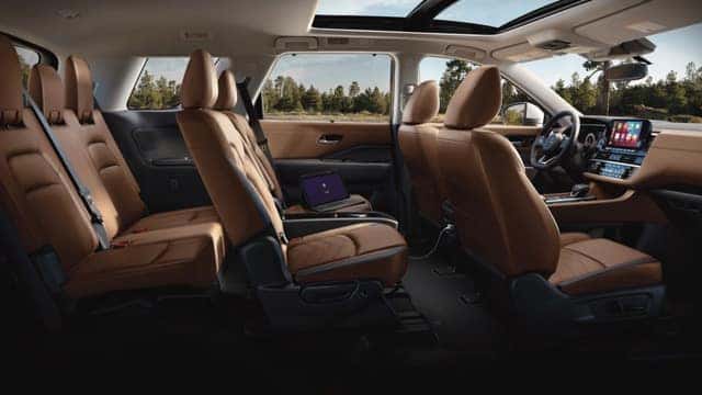 Pathfinder South Holland – Nissan Dealer Near Chicago