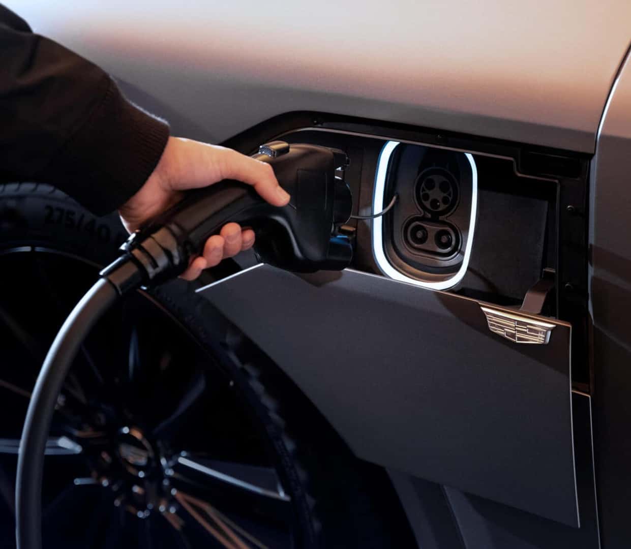 Cadillac LYRIQ Tech