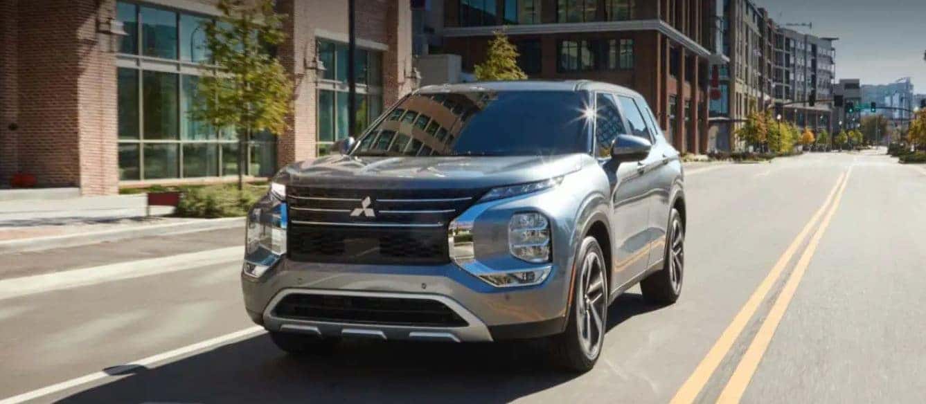 2022 Mitsubishi Outlander Lease near La Grange, IL