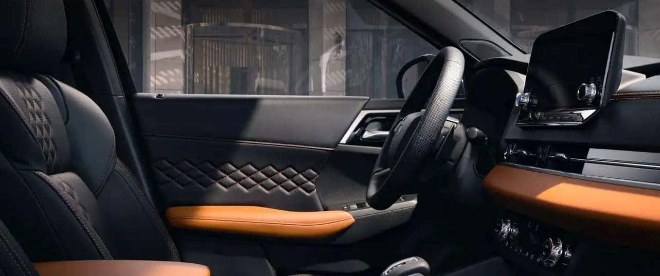 2022 Outlander Upscale Interior