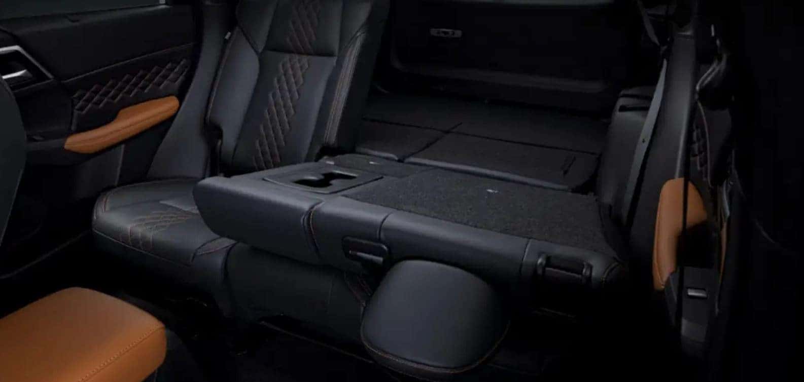 2022 Outlander Back Seats
