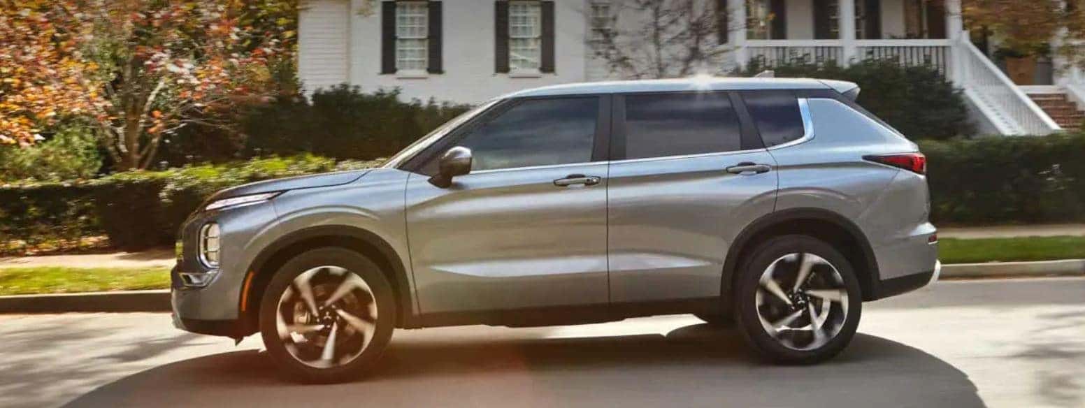 2022 Mitsubishi Outlander for Sale near Chicago, IL