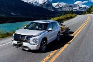Mitsubishi Vehicle Comparisons