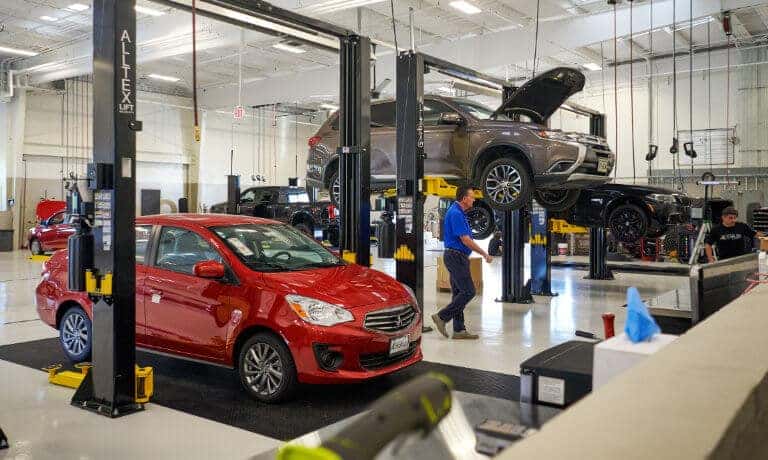 Mitsubishi service shop