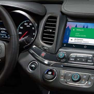 2019-Chevrolet-Impala-interior-black-dashboard