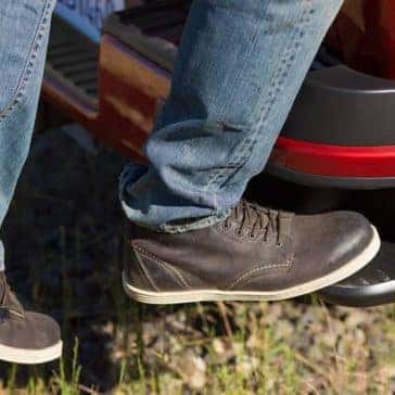 2019 colorado bumper step