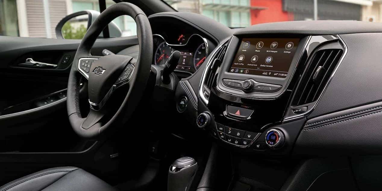 2019 Chevrolet Cruze interior