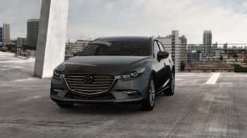 2017-mazda3-4-door