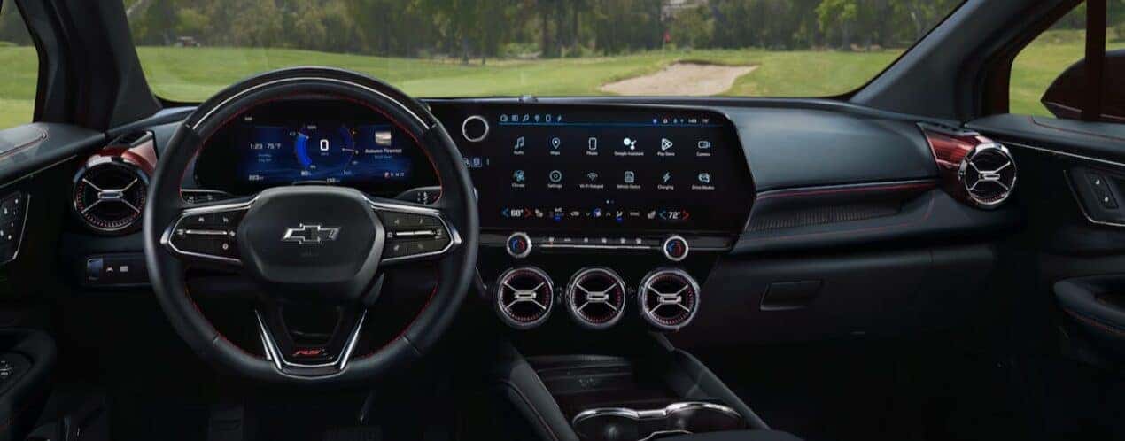 The black dash is shown in a 2025 Chevy Blazer EV RS.