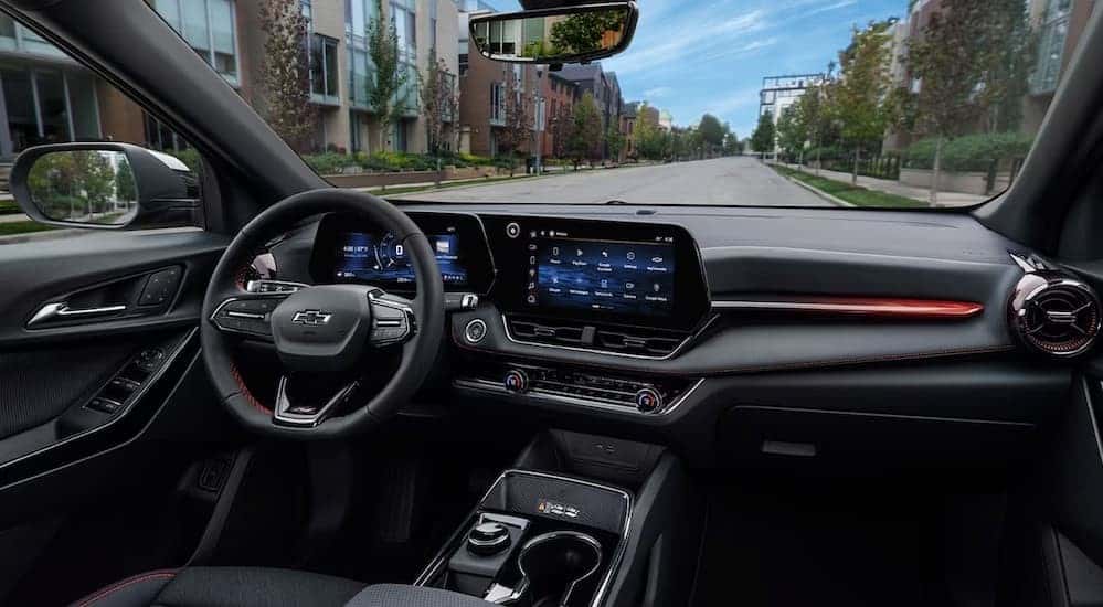 The black dash in a 2025 Chevy Equinox.