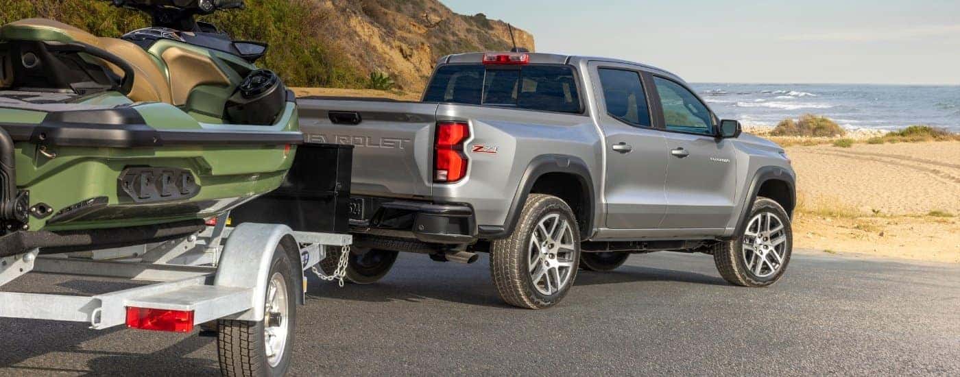 A silver 2025 Chevy Colorado from behind.