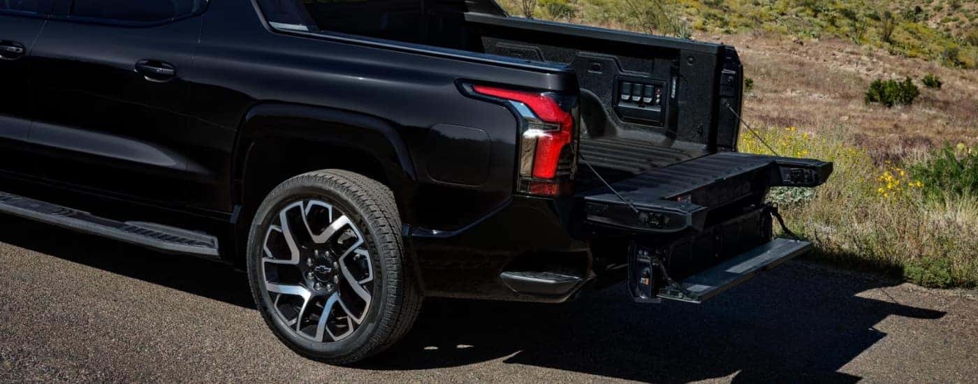 Multi-Flex tailgate on a black 2025 Chevy Silverado EV.
