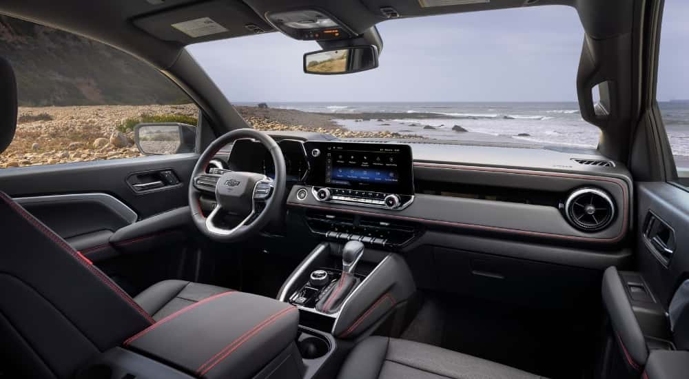 The interior of a 2025 Chevy Colorado.