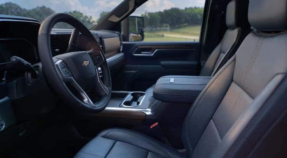 The black interior in a 2025 Chevy Silverado 2500.