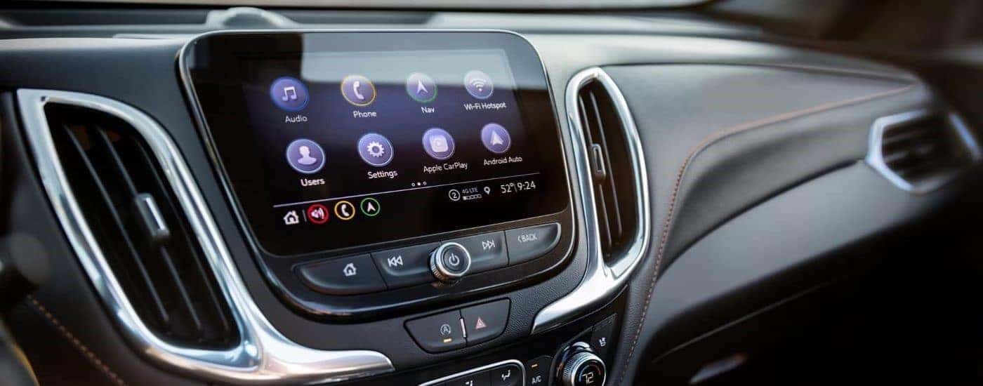 Infotainment and digital gauge cluster on a used 2024 Chevy Equinox for sale near Troy