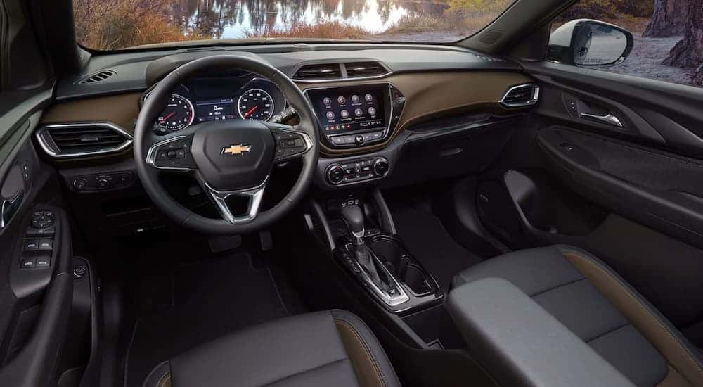Steering wheel, digital gauge cluster, and infotainment system on a 2021 Chevy Trailblazer.