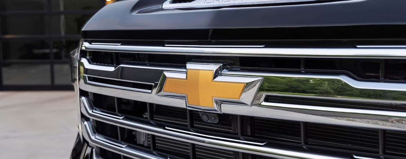 Grille on a black 2026 Chevy Silverado 2500HD
