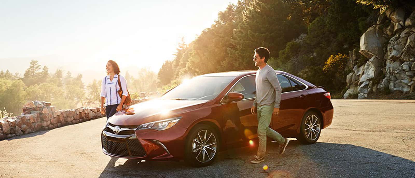 Couple exit 2015 Toyota Camry Hybrid