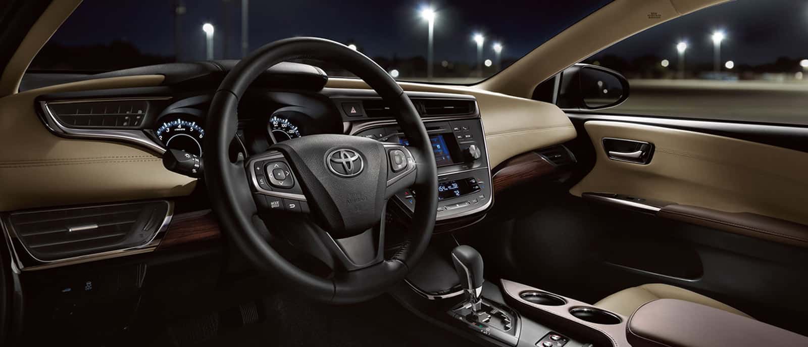 2015 Toyota Avalon Hybrid exterior slider