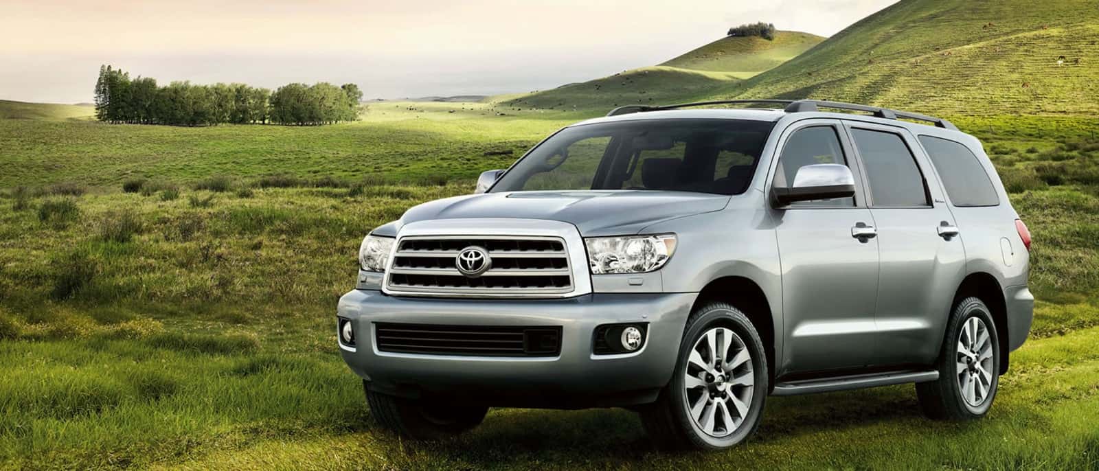 2016-Toyota-Sequoia1