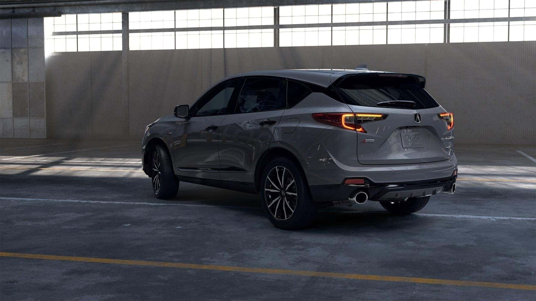 2026 Acura RDX, rear three-quarter view