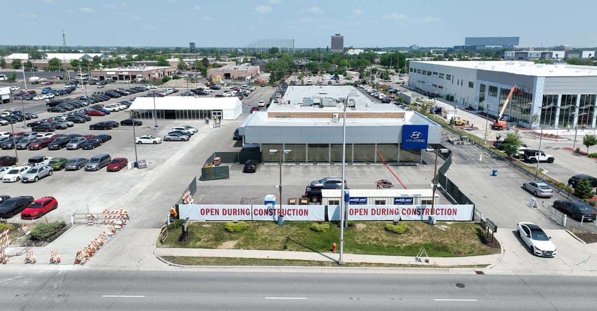is schaumburg airport open july 4th