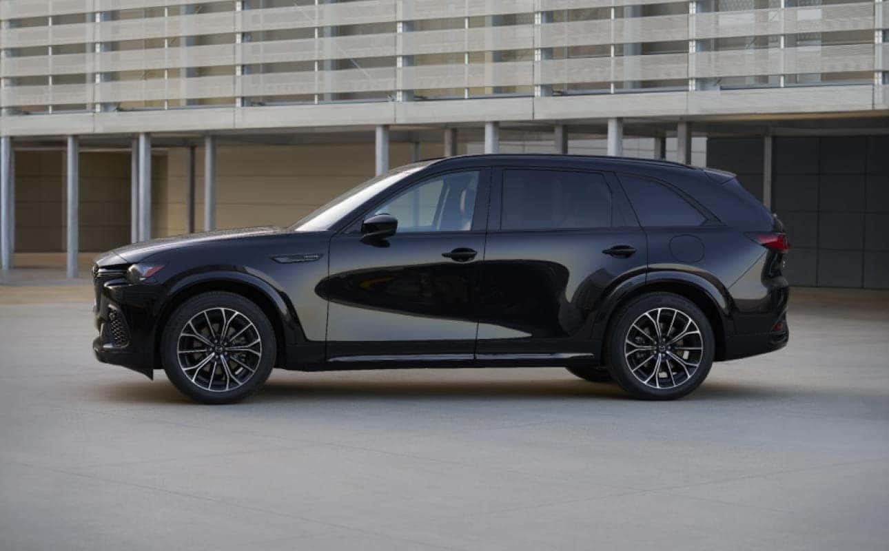Serene & Spacious: Explore the New Mazda CX-70 Dimensions