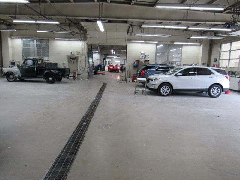 Holz Motors collision shop