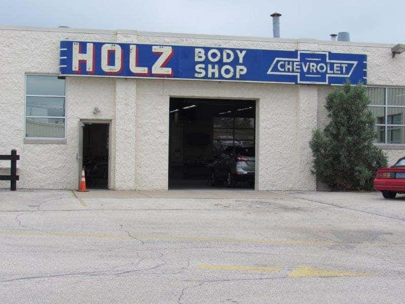Holz Motors Body Shop