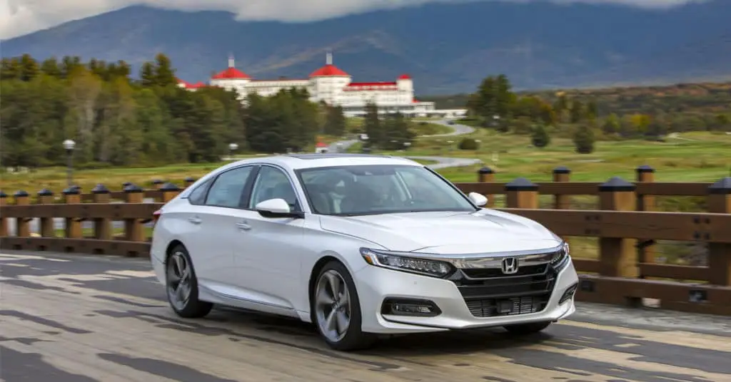 All-New and Upscale 2018 Honda Accord Arrives at Dealerships