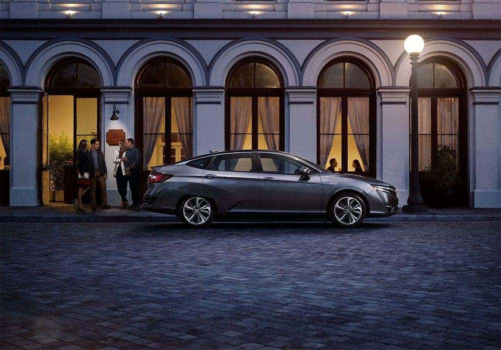 2019-Honda-Clarity-eco-conscious-convenience