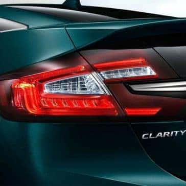 2019-Honda-Clarity-in-display-audio-touch-screen_0001_2019-Honda-Clarity-phev-rear-led-taillights