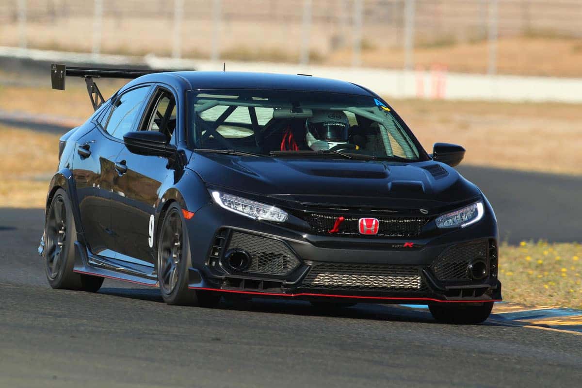 2019 Honda Civic Type R TCR race car. What it's like to drive.