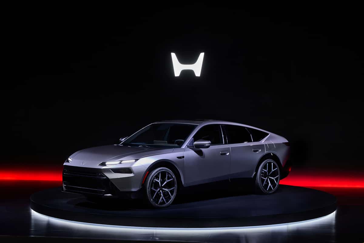 Honda Previews Hybrid Sedan Prototype
