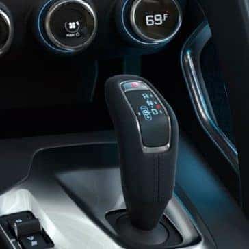 2019 Jaguar E-Pace stick
