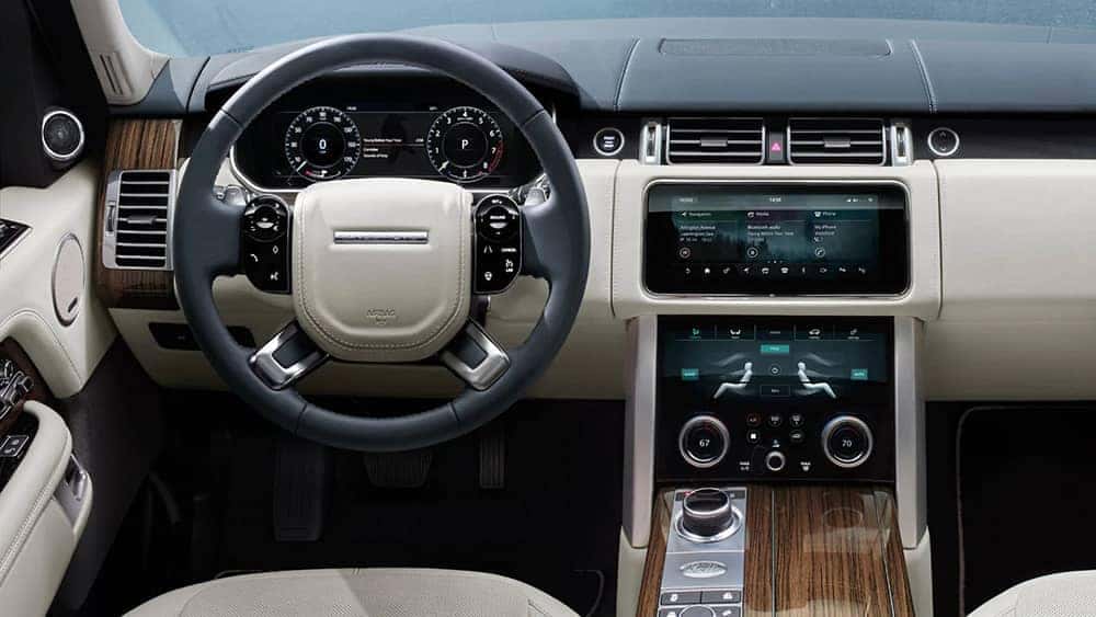 2020 Range Rover Dash