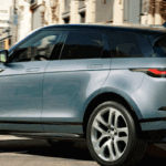 2021 Range Rover Evoque turning corner