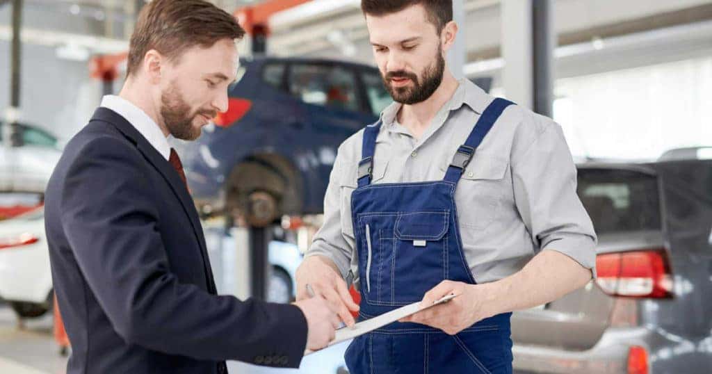 5 Reasons a Regular Oil Change is So Important MercedesBenz of