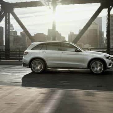 2018 Mercedes-Benz GLC 300 Exterior Driving