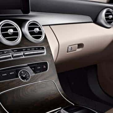 Interior2018 Mercedes-Benz C-Class Sedan Front Interior