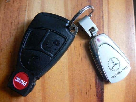 How To Change The Battery in Mercedes-Benz Key Fob?