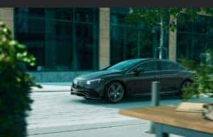 mercedes-benz brand promise to go all-electric by 2025