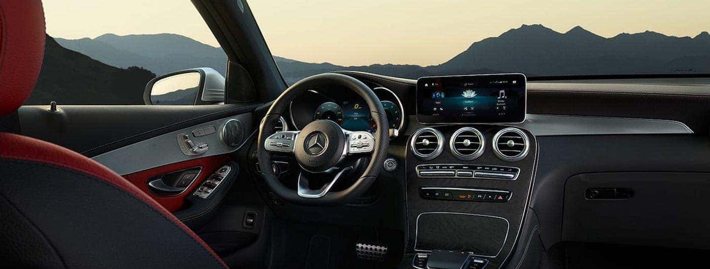 Why Is My Steering Wheel Shaking? | Mercedes-Benz of North Olmsted