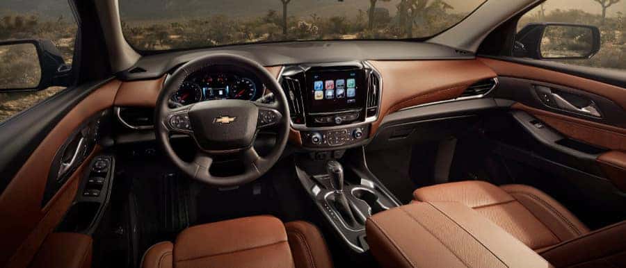 Salpicadero interior del Chevrolet Traverse 2019