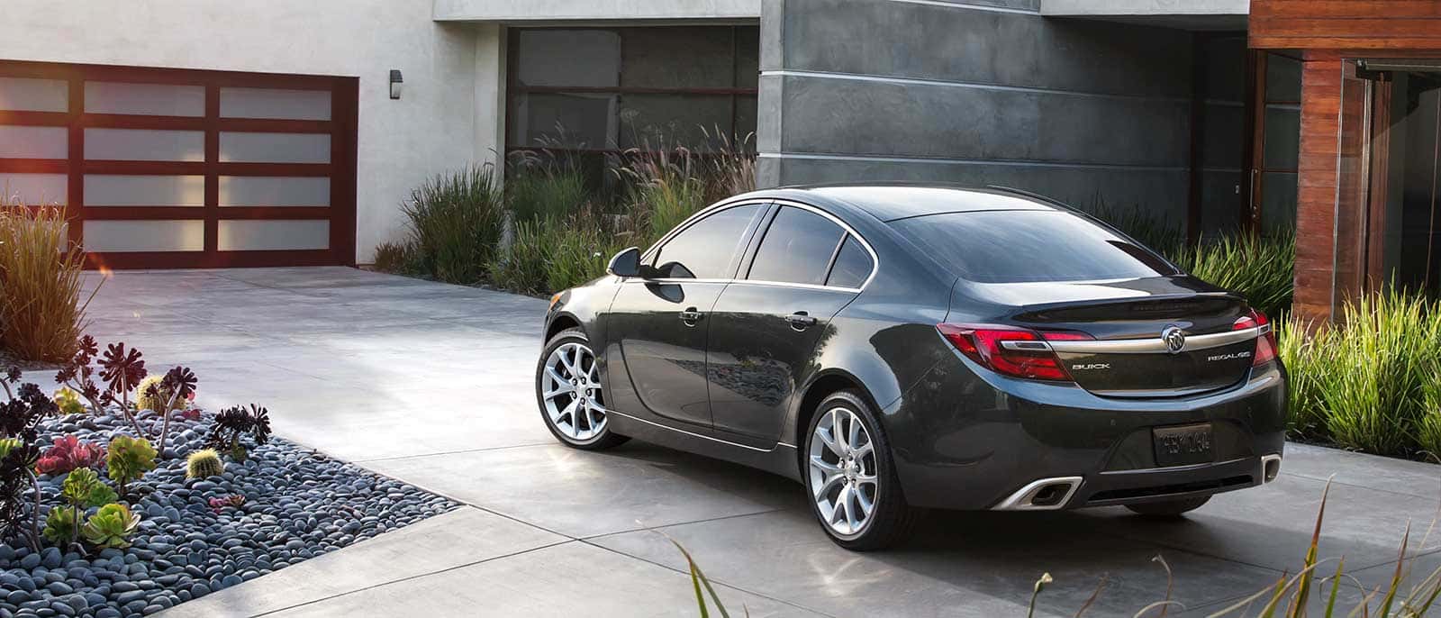 Buick Regal: Checking Brake Fluid Buick Regal: Checking Brake Fluid