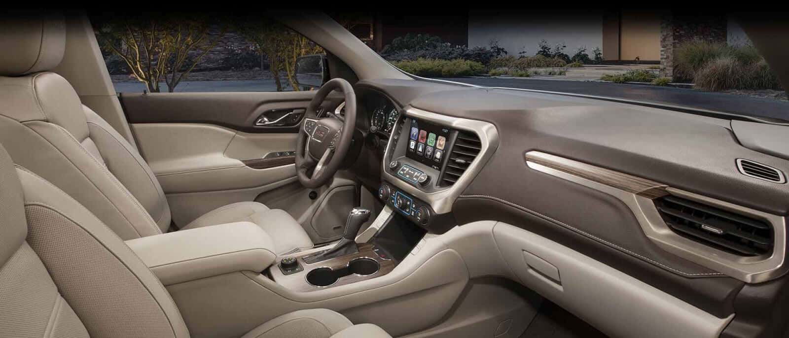 2017 GMC Acadia interior ...
