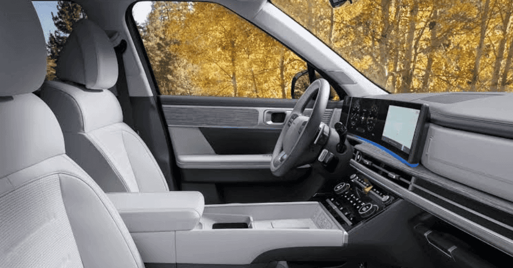 Hyundai-Santa-Fe-Hybrid-Trim-Levels-Comparison---center-image