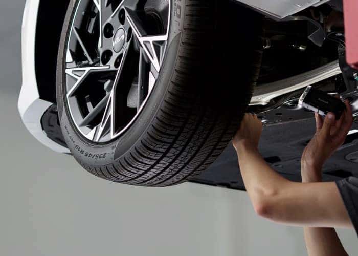 Kia Dealer Zionsville IN - auto service and maintenance
