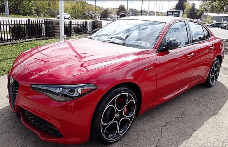 2026 Alfa Romeo Giulia Sprint AWD- Lease for $589/MONTH!*