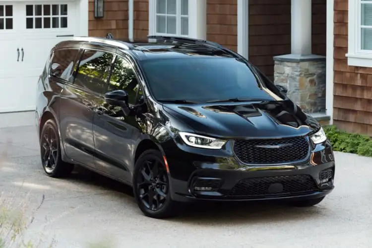 2025 Chrysler Pacifica Changes and Updates Safford Brown CDJR of